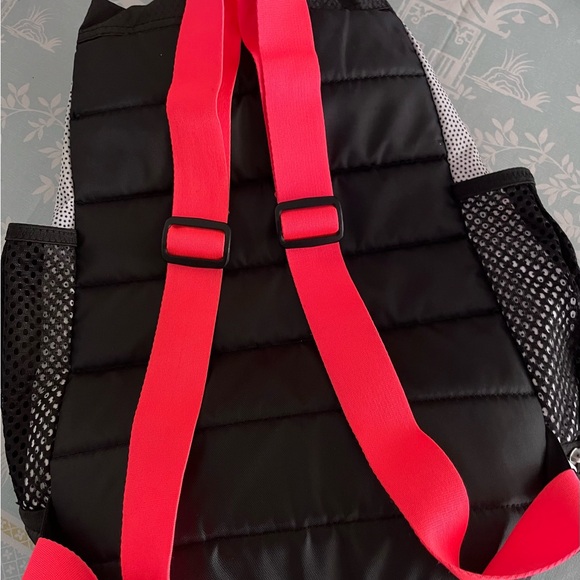 Adidas Backpack - Picture 8 of 11